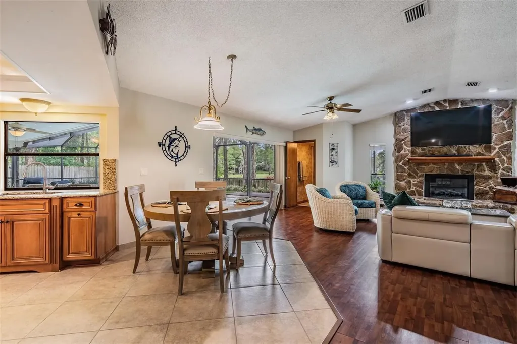 3428 Valley Ranch Drive Lutz FL 33548