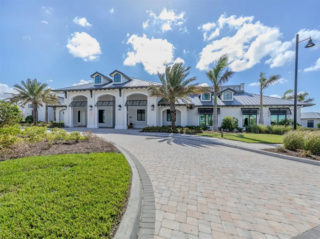 6274 Crested Eagle Lane Nokomis FL 34275