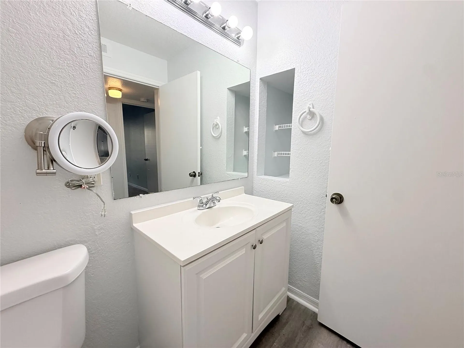 1025 S Hiawassee Road Orlando FL 32835