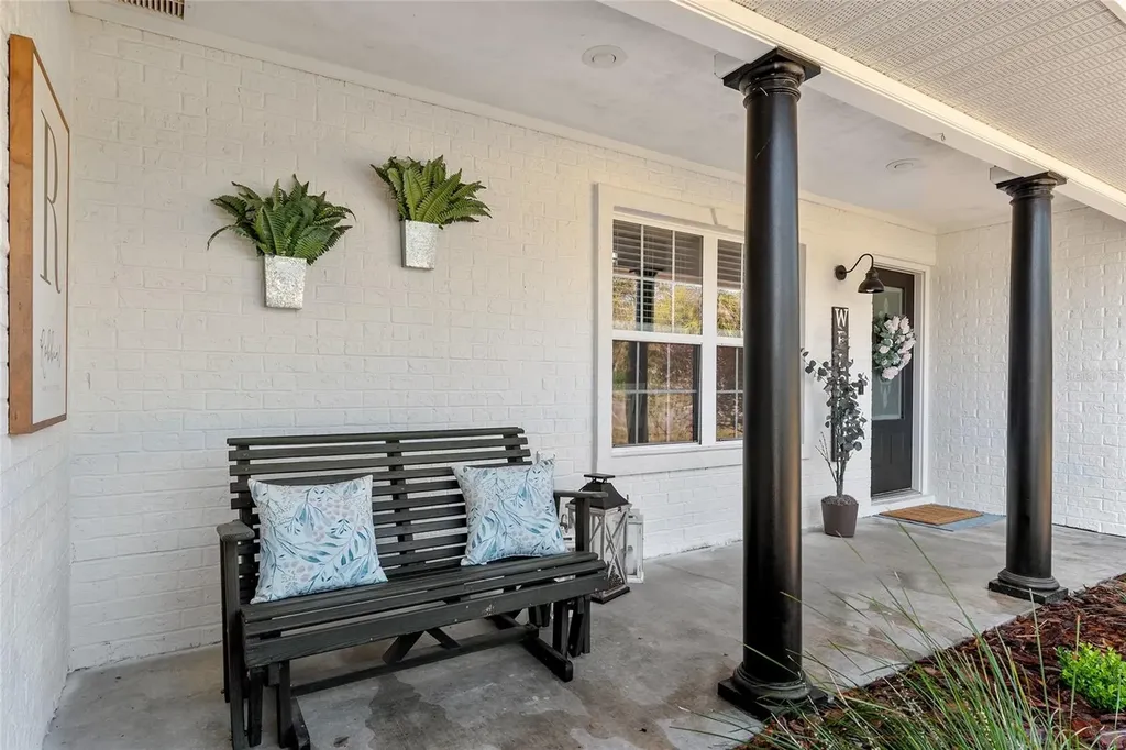 25175 SW 20th Avenue Newberry FL 32669