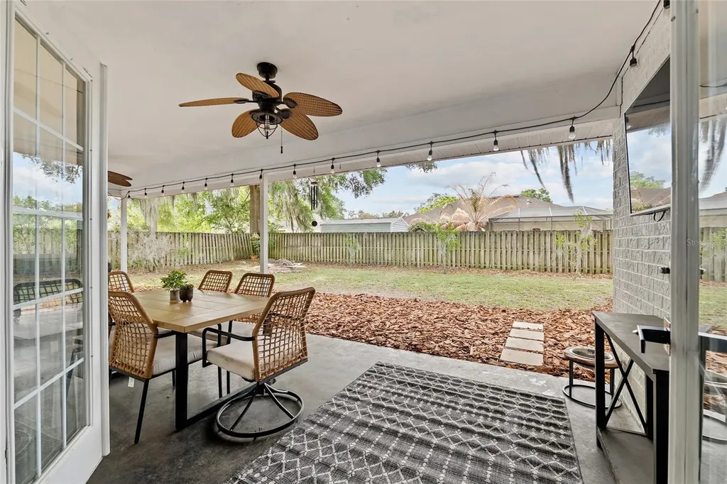 25175 SW 20th Avenue Newberry FL 32669