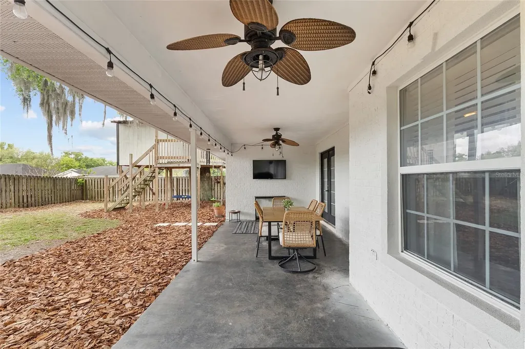 25175 SW 20th Avenue Newberry FL 32669