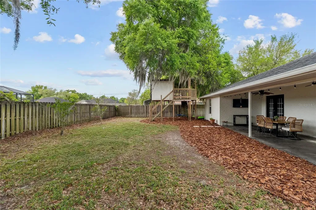 25175 SW 20th Avenue Newberry FL 32669