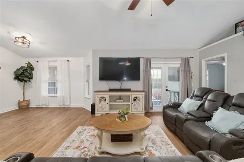 25175 SW 20th Avenue Newberry FL 32669