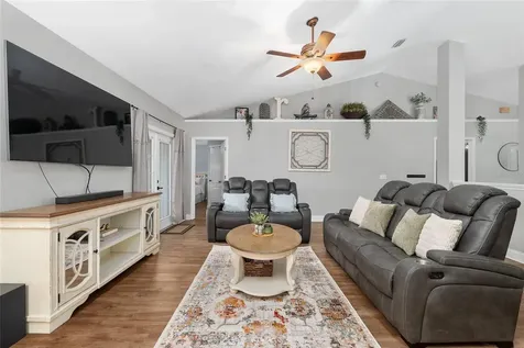 25175 SW 20th Avenue Newberry FL 32669