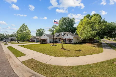 25175 SW 20th Avenue Newberry FL 32669