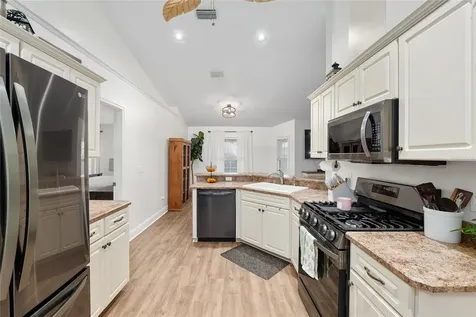 25175 SW 20th Avenue Newberry FL 32669
