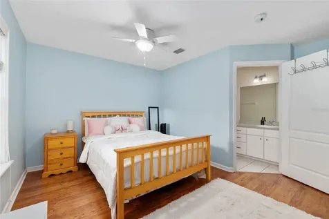 25175 SW 20th Avenue Newberry FL 32669