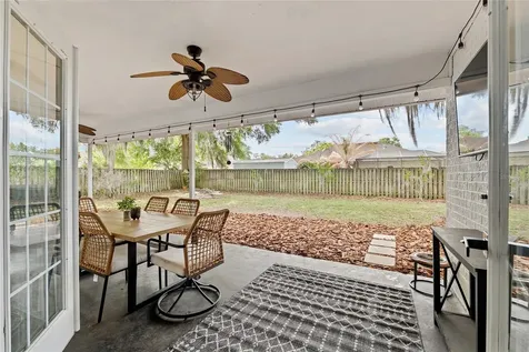 25175 SW 20th Avenue Newberry FL 32669