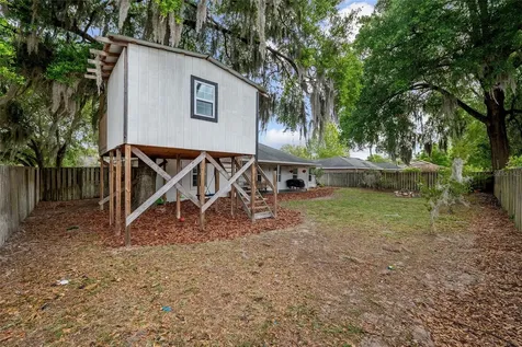 25175 SW 20th Avenue Newberry FL 32669