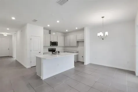 2920 Supermarine Road Tavares FL 32778