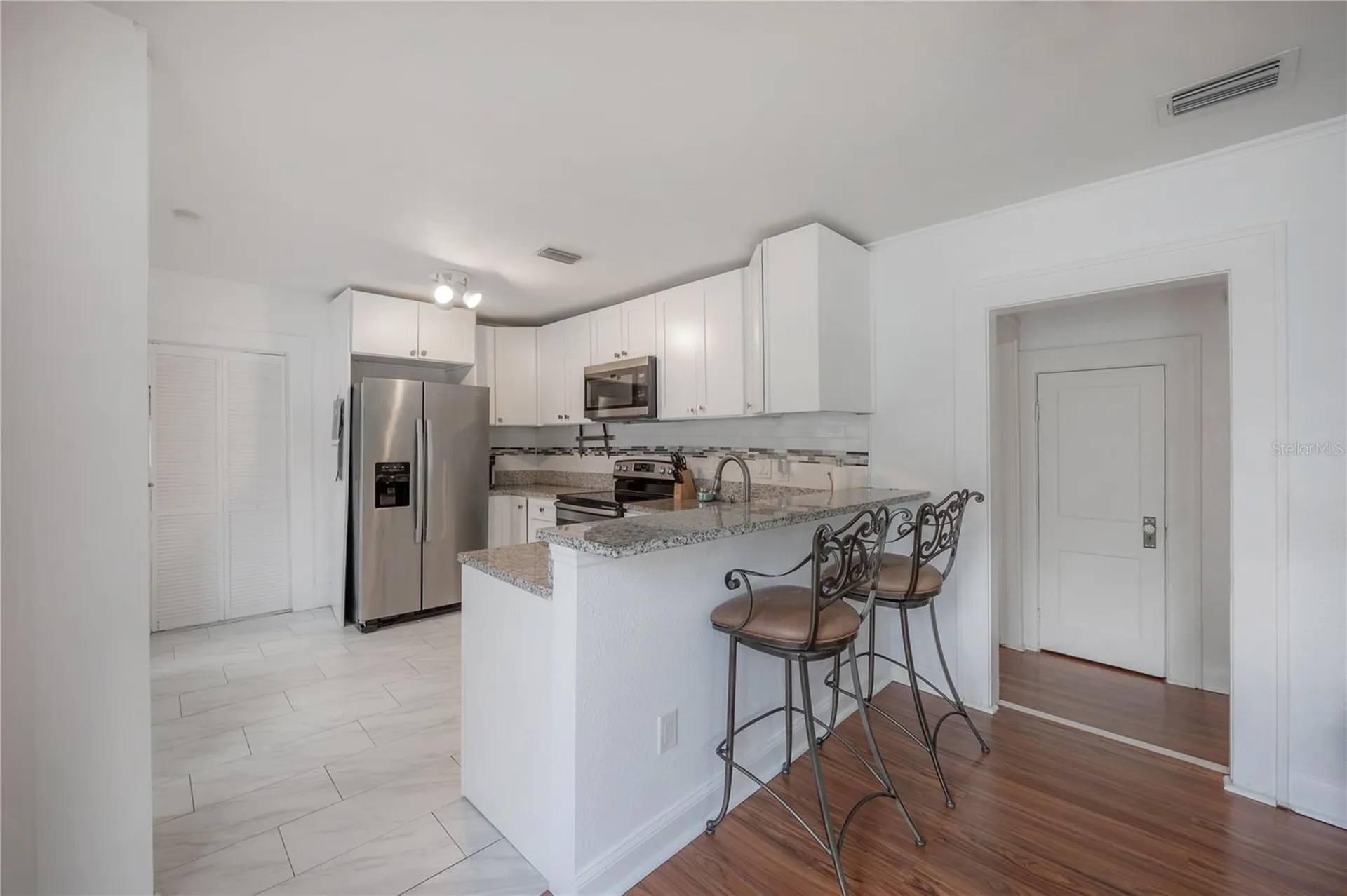 207 W Hiawatha Street Tampa FL 33604