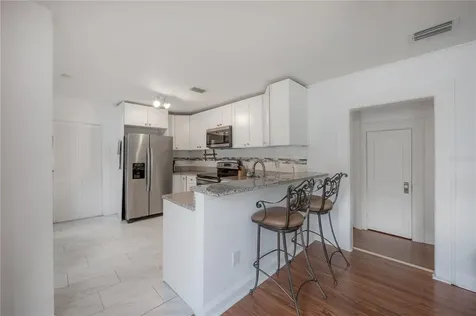 207 W Hiawatha Street Tampa FL 33604