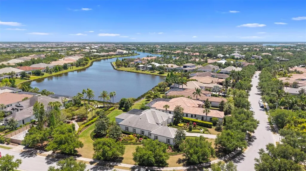 16204 Daysailor Trail Lakewood Ranch FL 34202