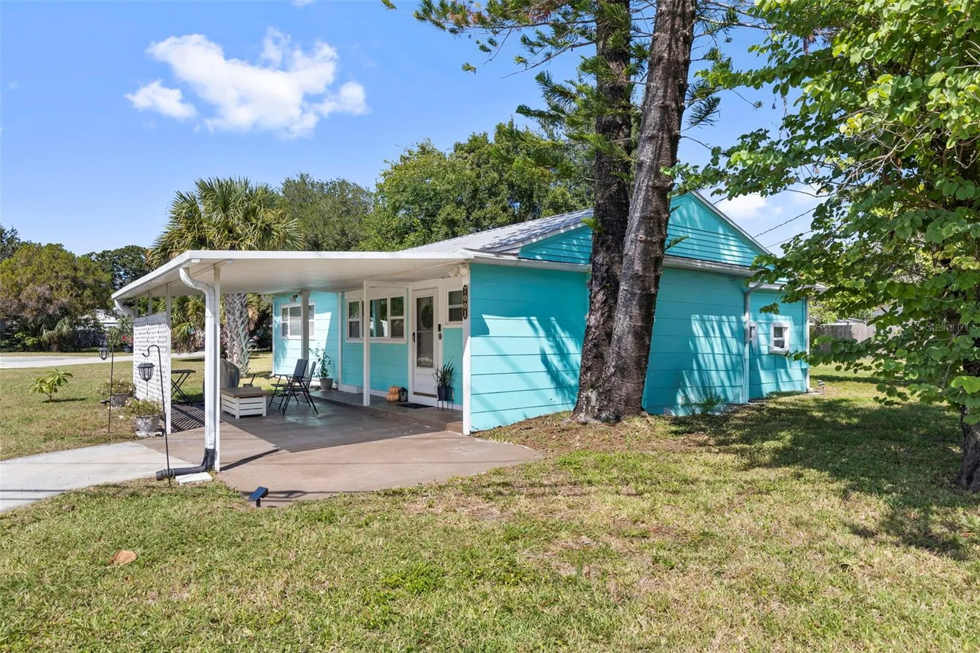 7001 13th Street N St Petersburg FL 33702