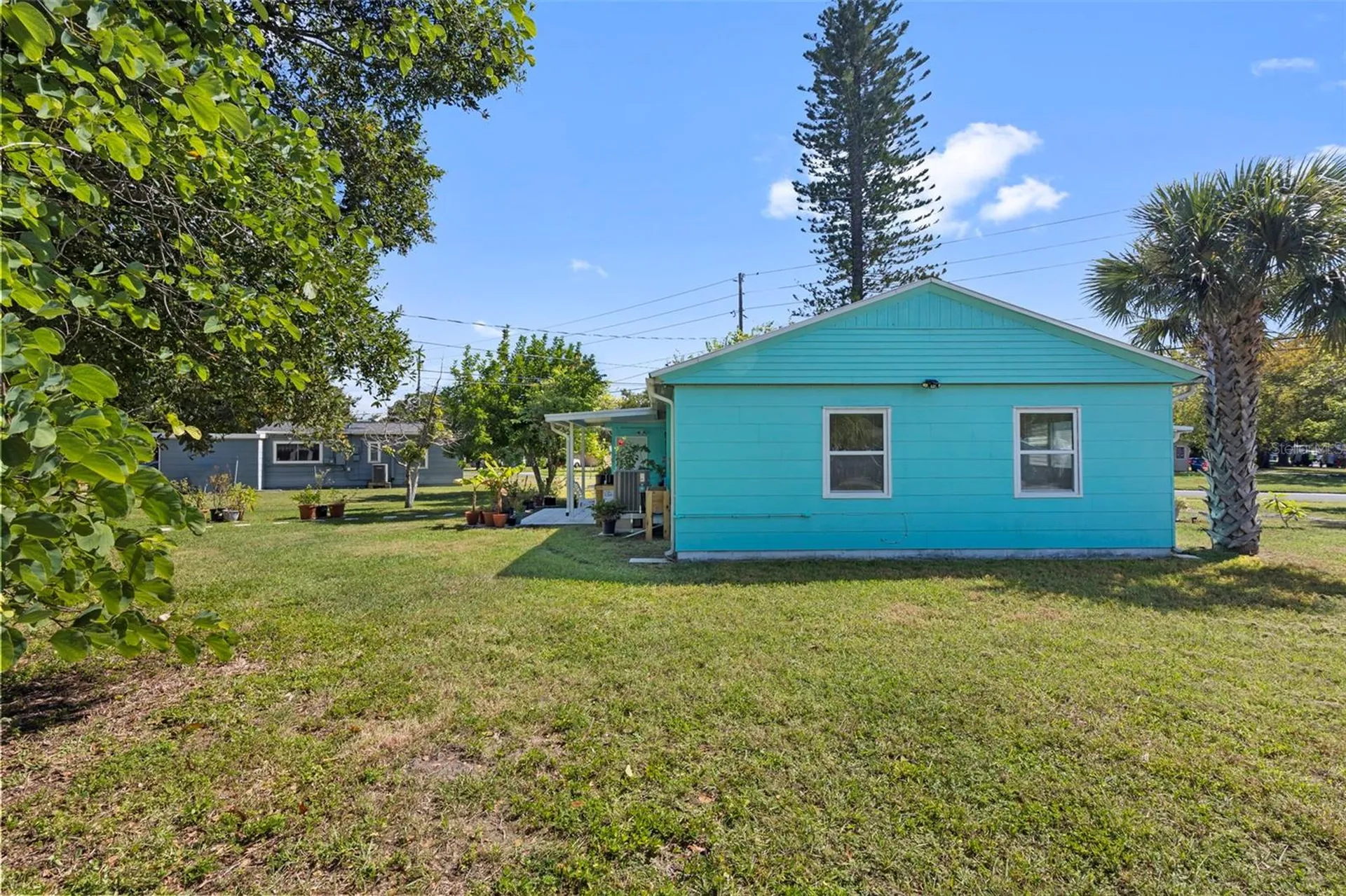 7001 13th Street N St Petersburg FL 33702