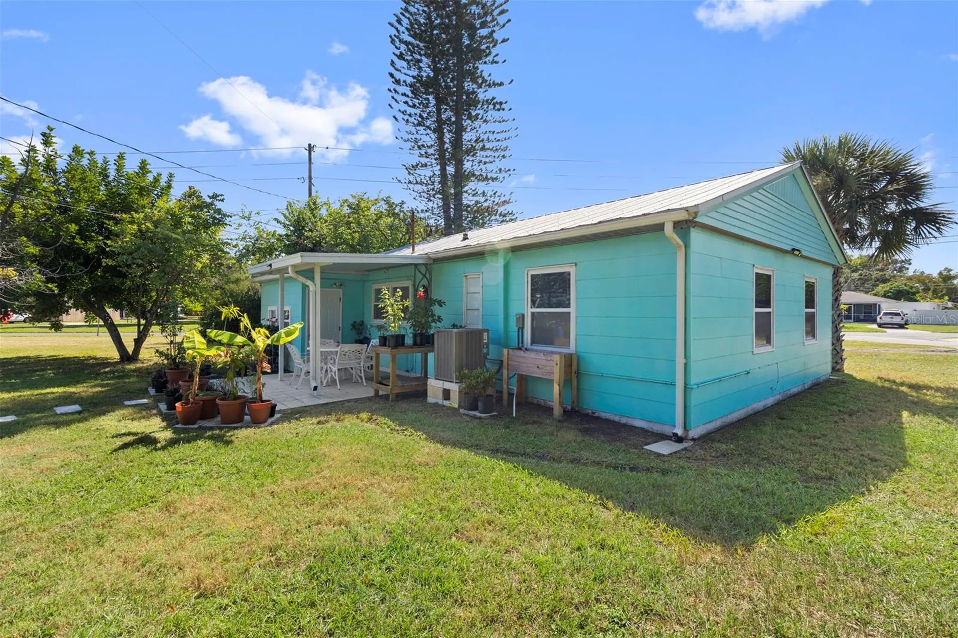 7001 13th Street N St Petersburg FL 33702