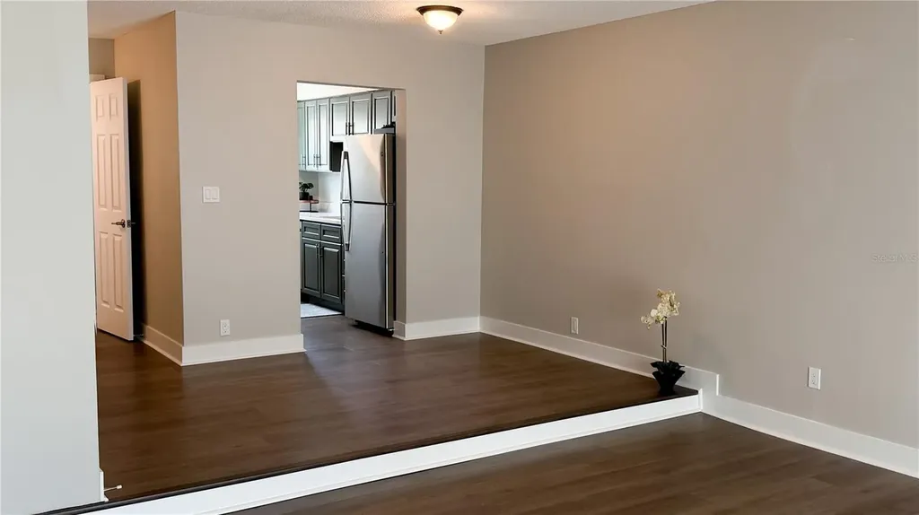 6919 Place De La Paix St Petersburg FL 33707