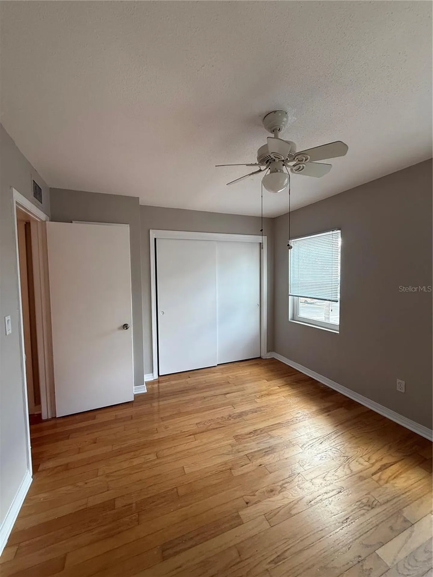 6919 Place De La Paix St Petersburg FL 33707