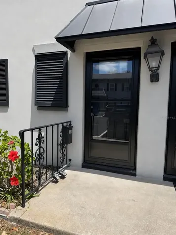 6919 Place De La Paix St Petersburg FL 33707