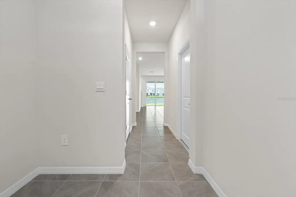 17709 Crescent Moon Loop Bradenton FL 34211