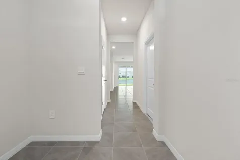 17709 Crescent Moon Loop Bradenton FL 34211