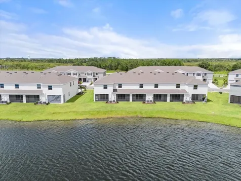17709 Crescent Moon Loop Bradenton FL 34211
