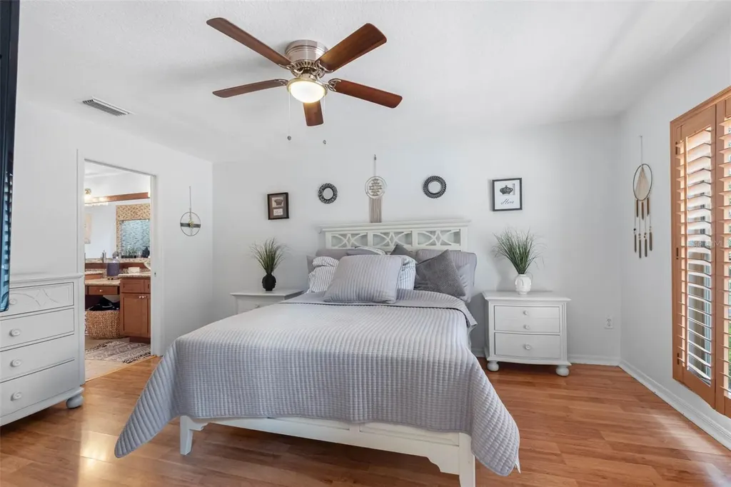 17648 Nathans Drive Tampa FL 33647
