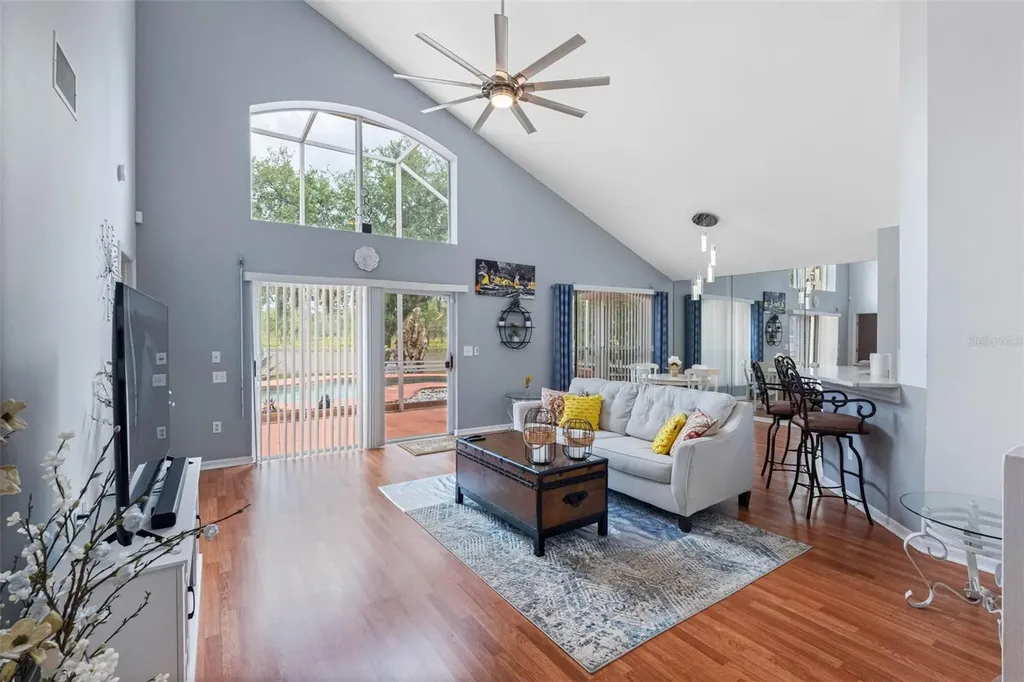 17648 Nathans Drive Tampa FL 33647