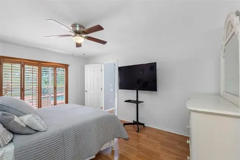 17648 Nathans Drive Tampa FL 33647