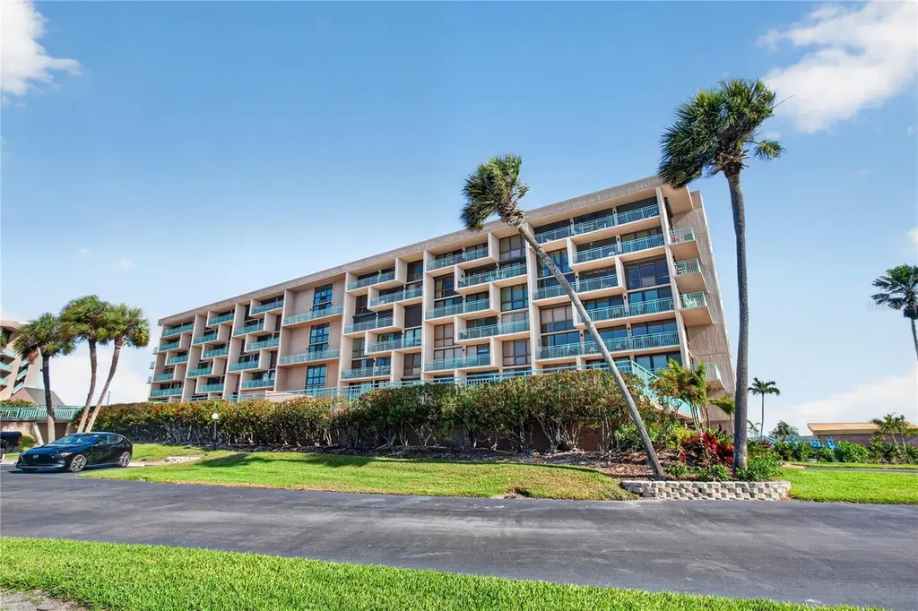 1 Key Capri Treasure Island FL 33706