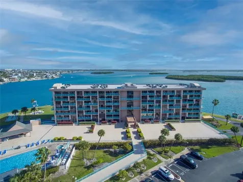 1 Key Capri Treasure Island FL 33706