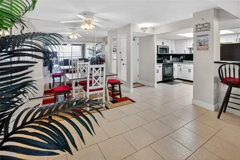1 Key Capri Treasure Island FL 33706