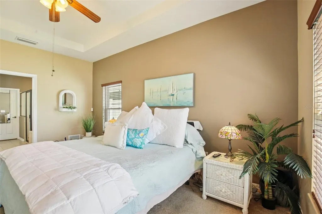 319 19th Street NW Ruskin FL 33570