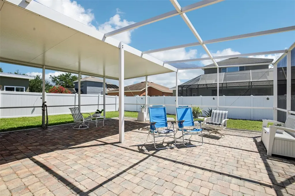 319 19th Street NW Ruskin FL 33570
