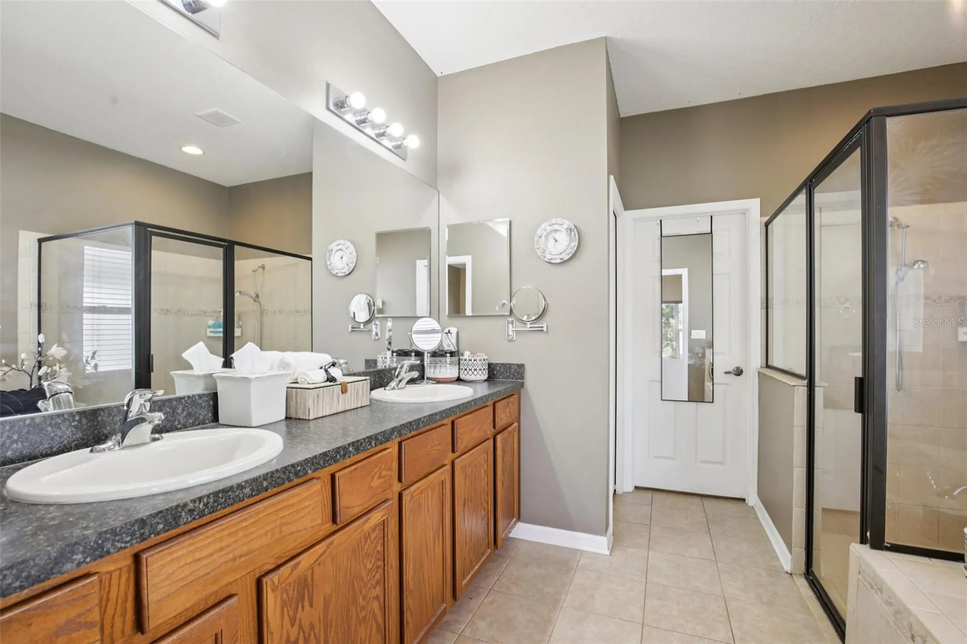 319 19th Street NW Ruskin FL 33570