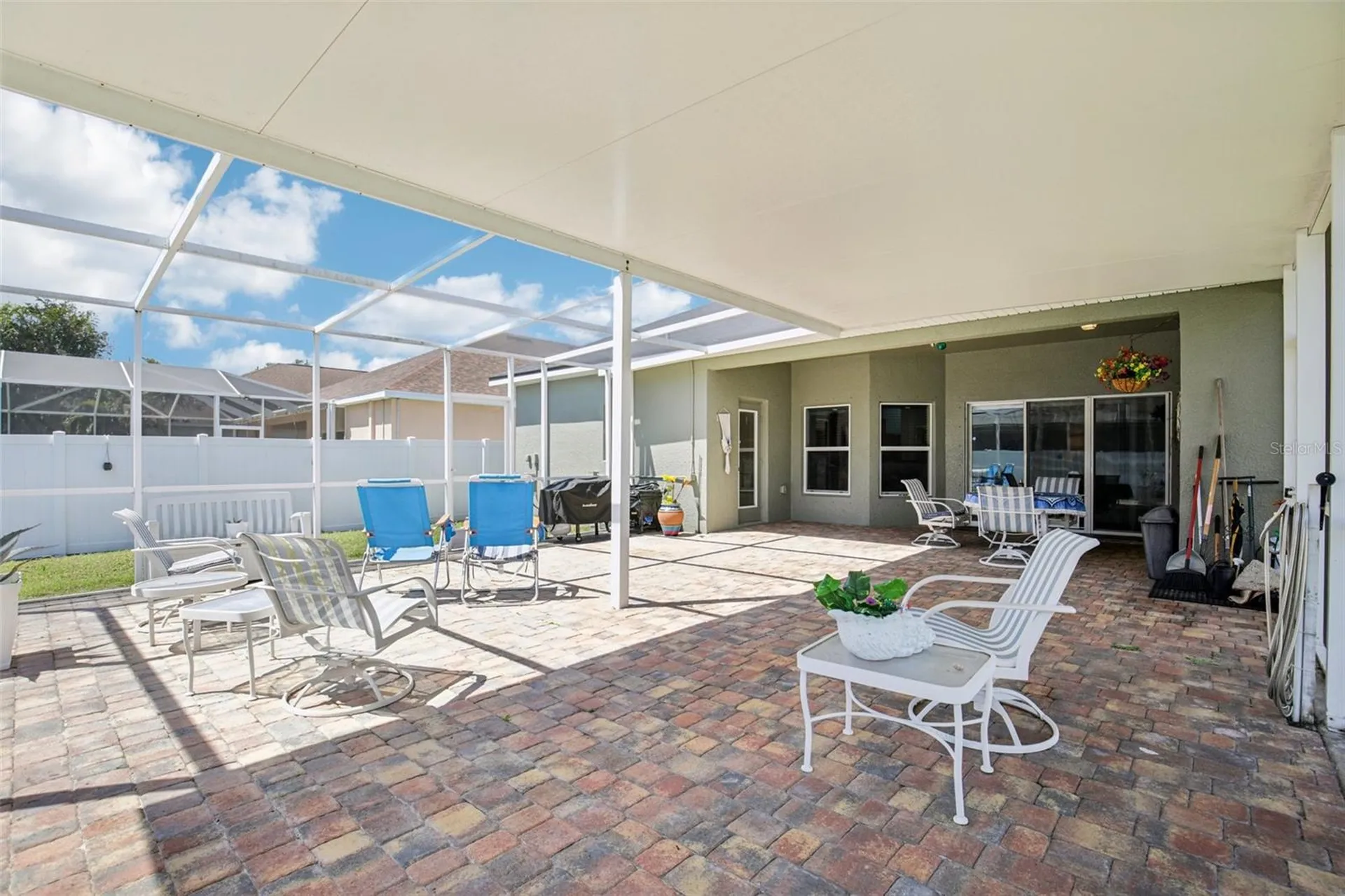 319 19th Street NW Ruskin FL 33570