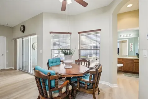 319 19th Street NW Ruskin FL 33570