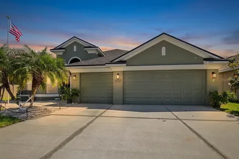 319 19th Street NW Ruskin FL 33570