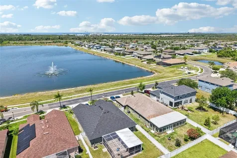 319 19th Street NW Ruskin FL 33570