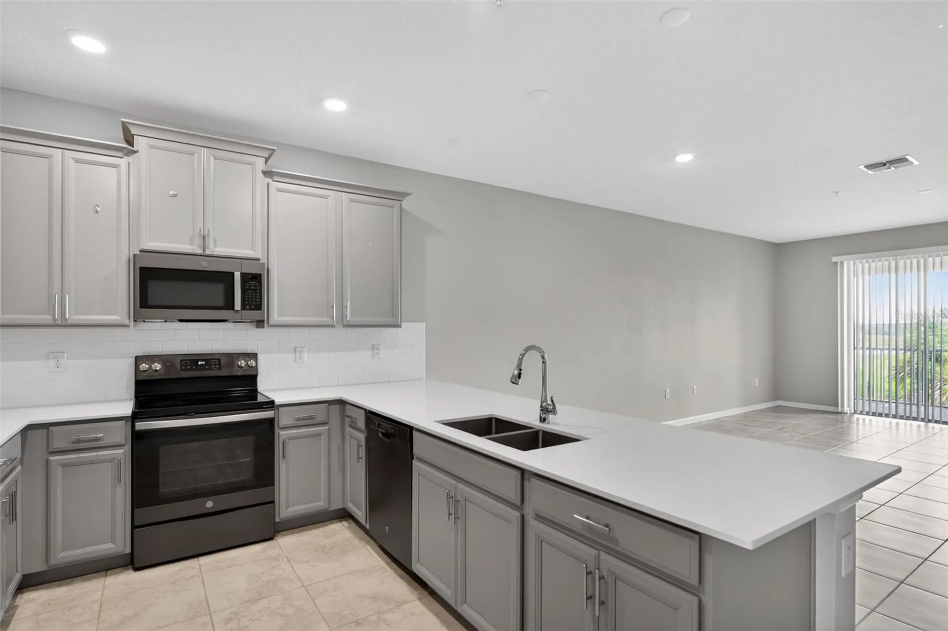 1181 Drop Lane Davenport FL 33896