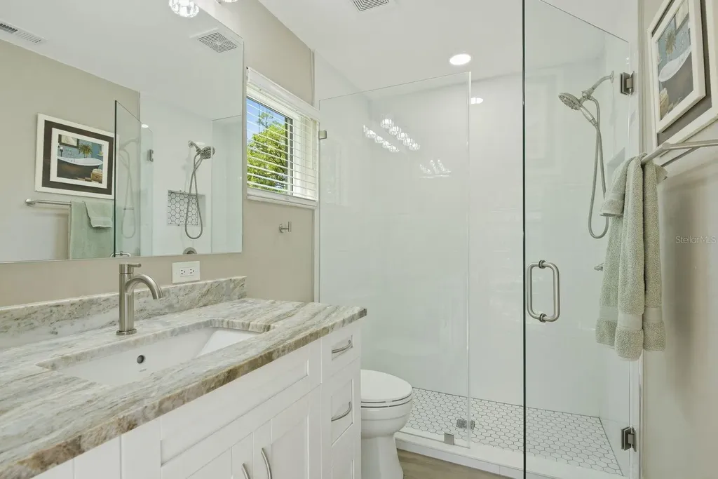 1736 Pine Hill Court Safety Harbor FL 34695