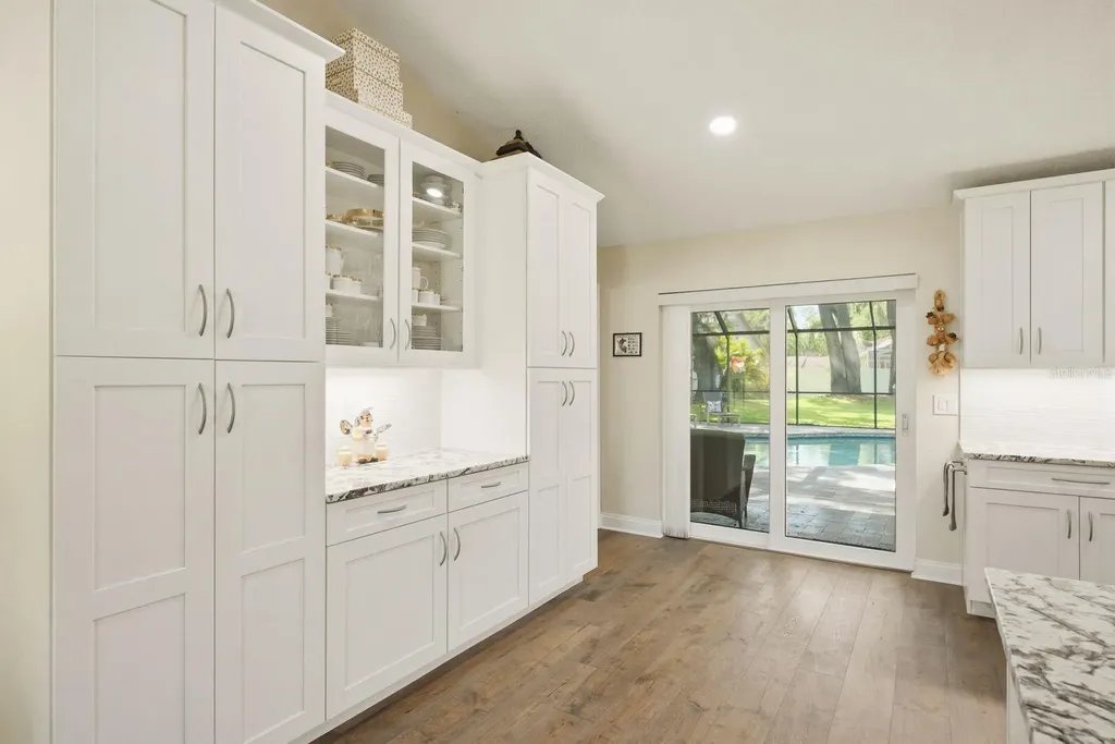1736 Pine Hill Court Safety Harbor FL 34695