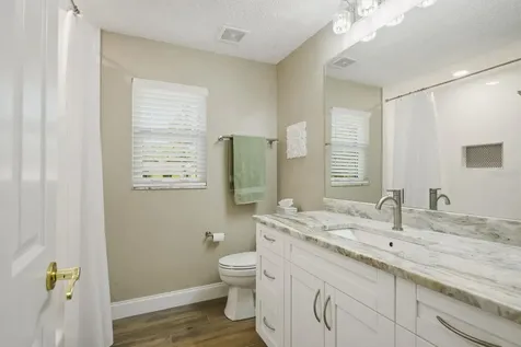 1736 Pine Hill Court Safety Harbor FL 34695