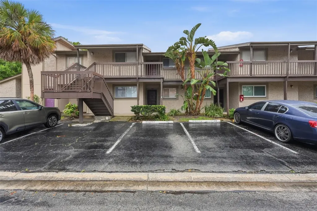 6340 Newtown Circle Tampa FL 33615