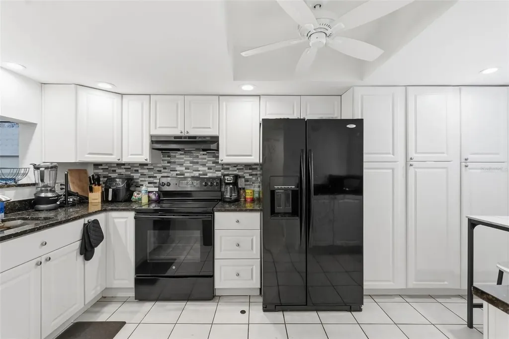 6340 Newtown Circle Tampa FL 33615