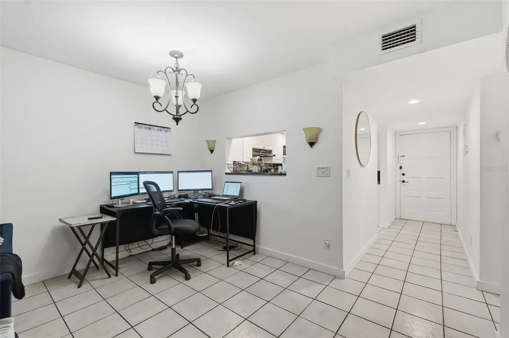 6340 Newtown Circle Tampa FL 33615