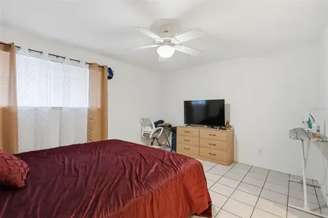 6340 Newtown Circle Tampa FL 33615
