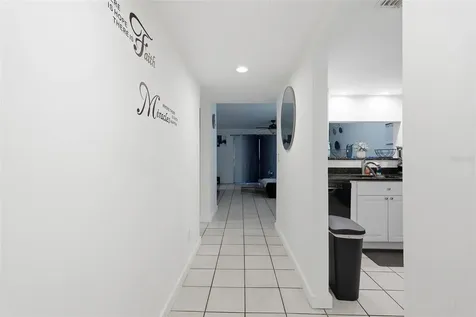 6340 Newtown Circle Tampa FL 33615