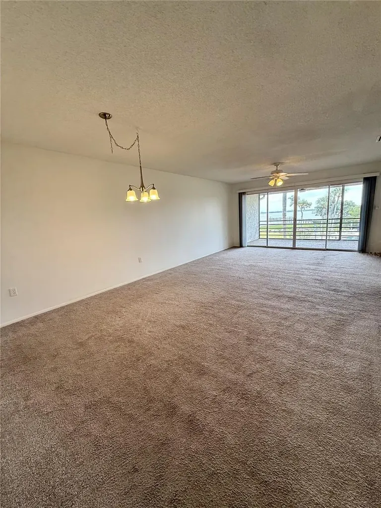 731 Manatee Avenue Holmes Beach FL 34217